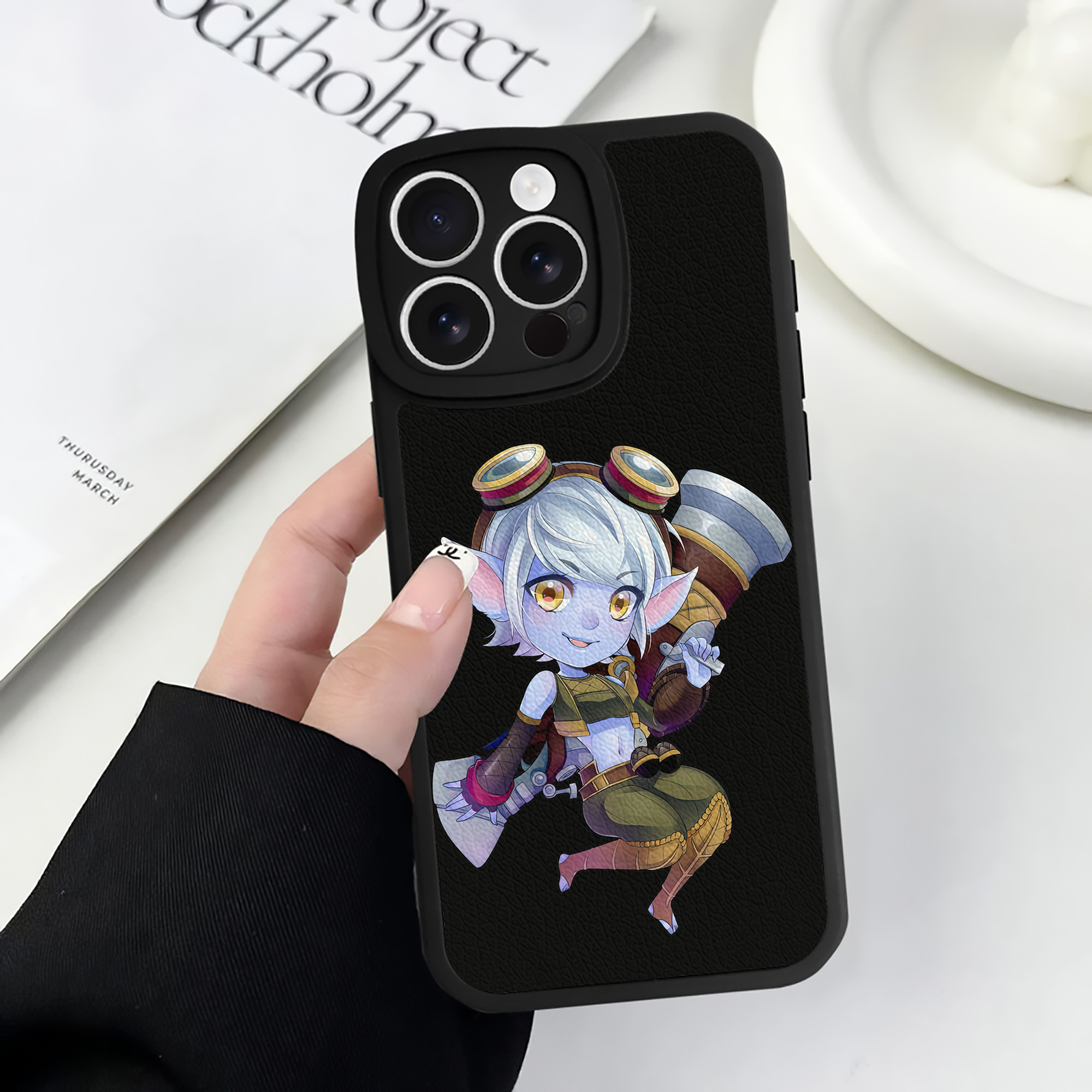 リーグ・オブ・レジェンド League of Legends LOL 【iPhone 16シリーズ対応】シリコンスマホケース（レザー調） 材質：シリコン